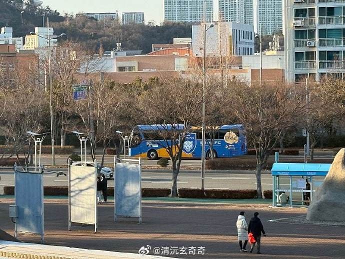  泰山隊退賽！博主：蔚山的大巴已經(jīng)抵達球場，隨后又開了回去