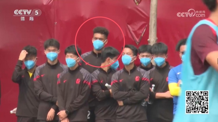  無緣U17國足名單，張洪福隨恒大足校觀摩國少隊訓(xùn)練