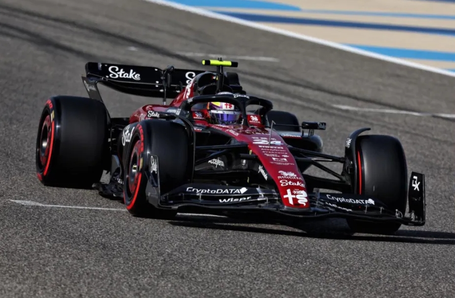  F1中國大獎賽正在進行！周冠宇：今年若有機會 想參加下NBA的集訓