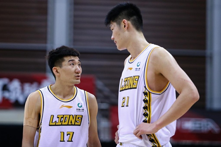  本賽季主場金身告破！張寧上籃絕殺 廣廈12連勝&主場19連勝遭終結(jié)