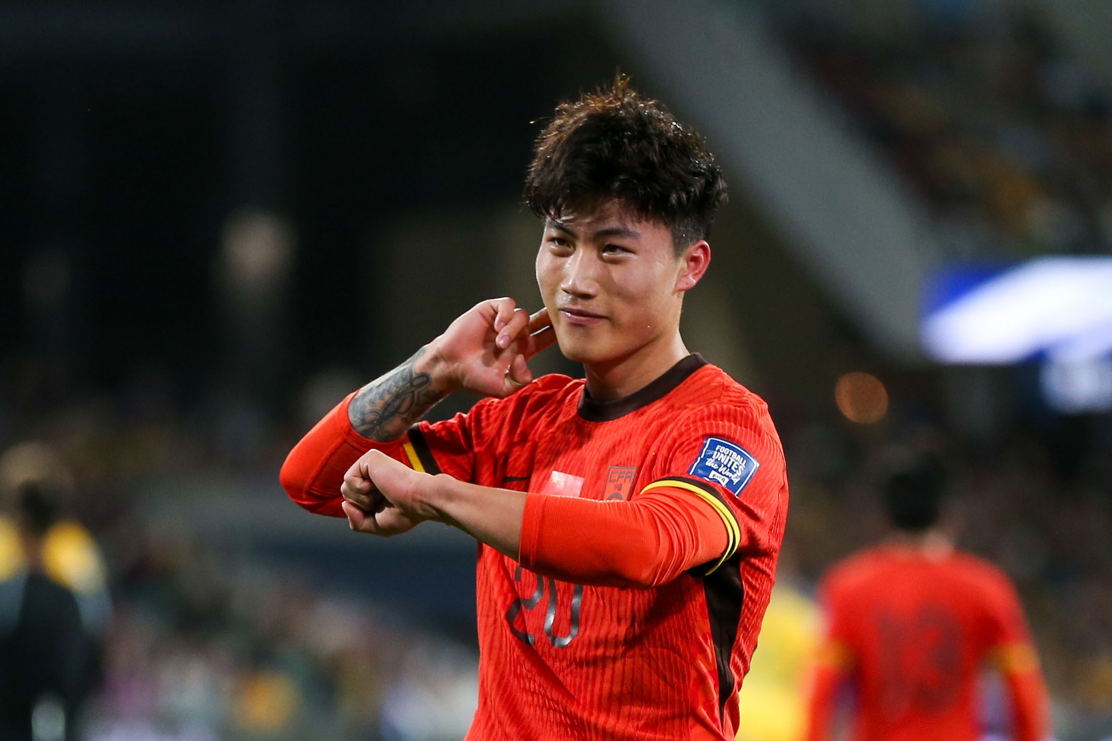  ?凌晨2:15的國(guó)足比賽，你選擇熬夜，還是一覺醒來看集錦？